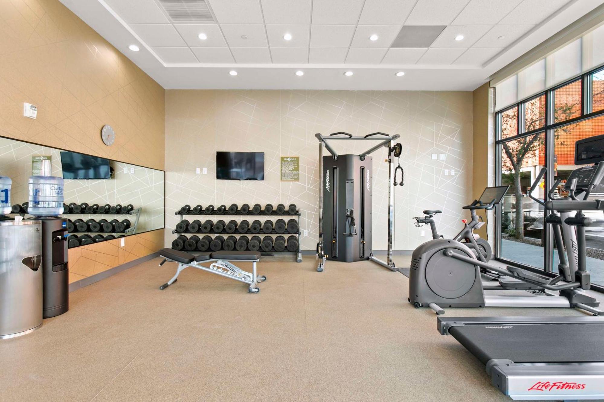 Home2 Suites By Hilton Phoenix Downtown Bagian luar foto